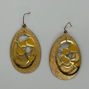Gold and Yellow Oval Layered Dangling Earrings